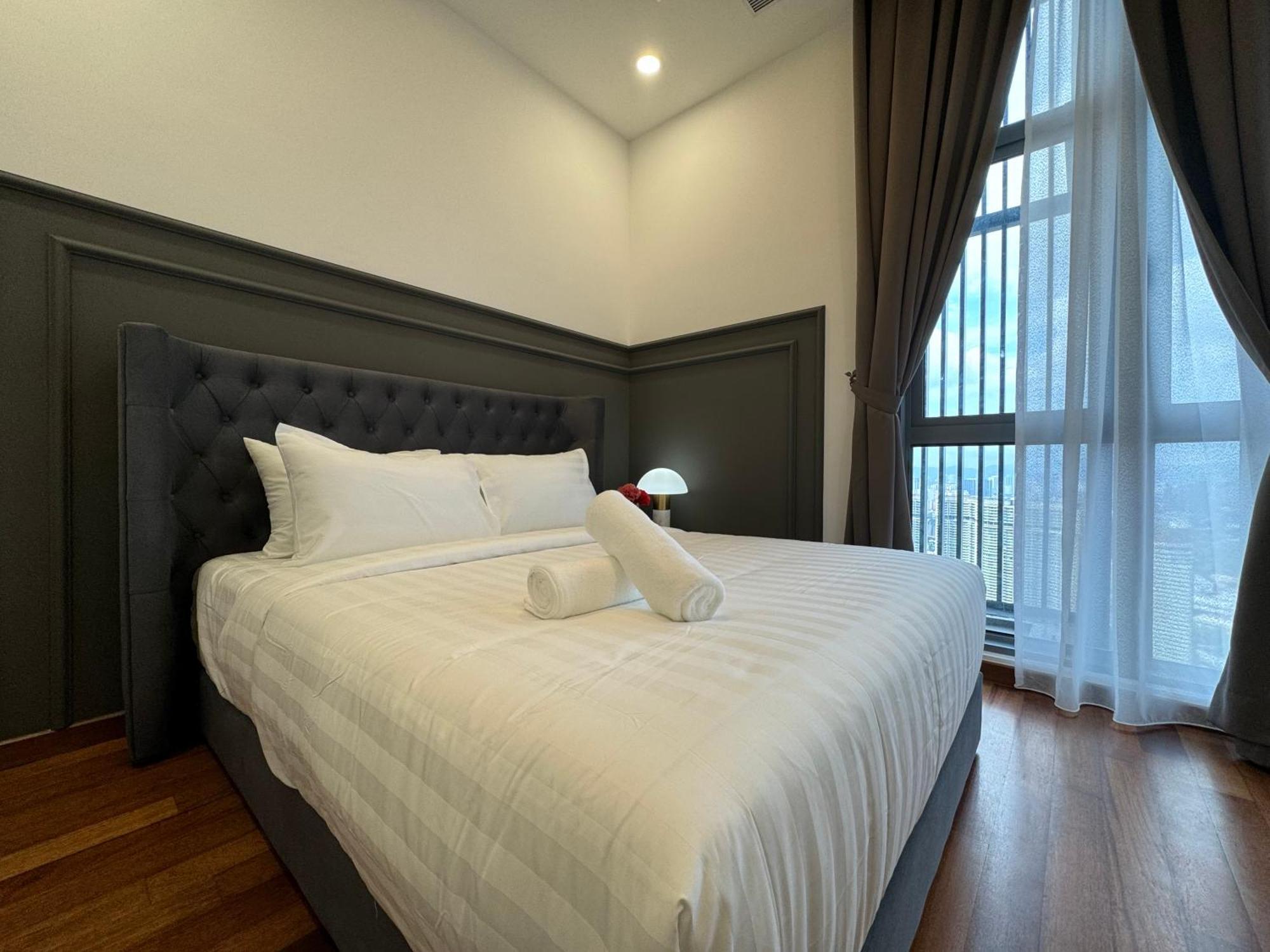 Royce Klcc Kuala Lumpur City Centre By Dormeo Destinations Ngoại thất bức ảnh