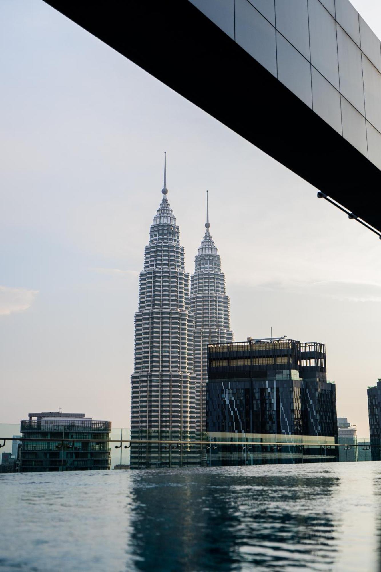 Royce Klcc Kuala Lumpur City Centre By Dormeo Destinations Ngoại thất bức ảnh